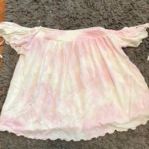 off the shoulder shirt sleeve shirt